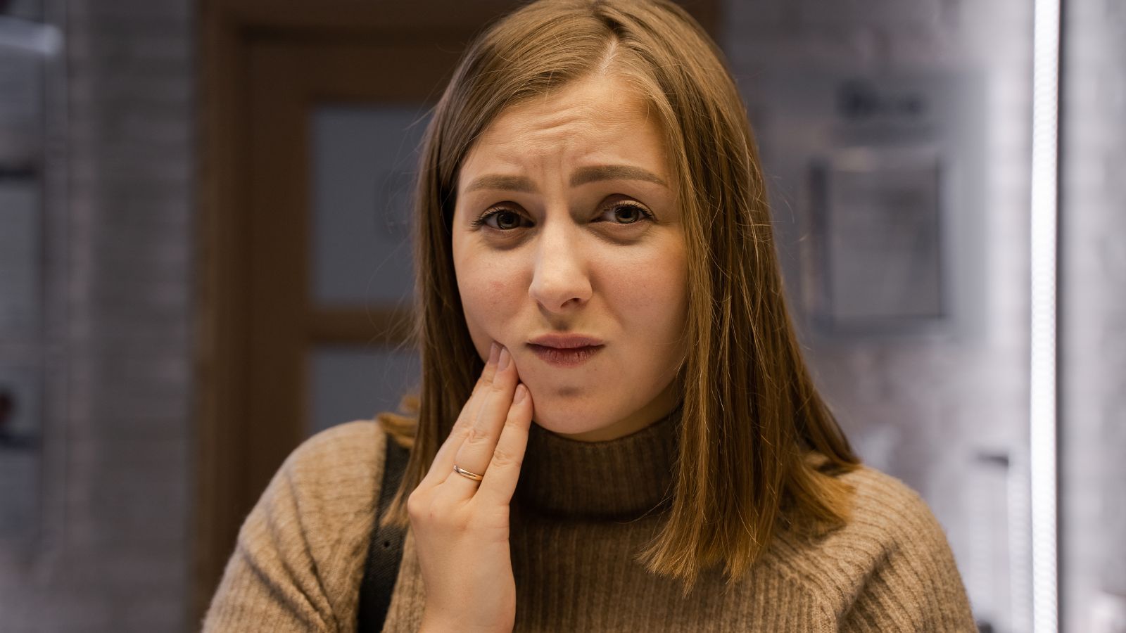 Zapalenie miazgi zęba - objawy, przyczyny i leczenie