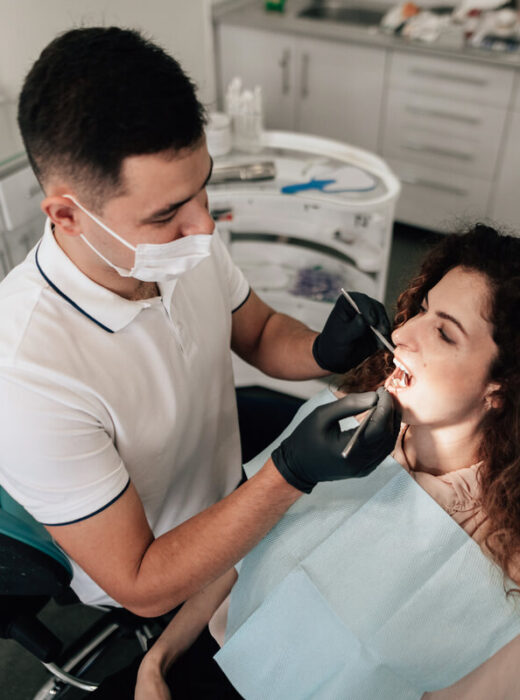 Chirurgiczne usuwanie ósemek Warszawa